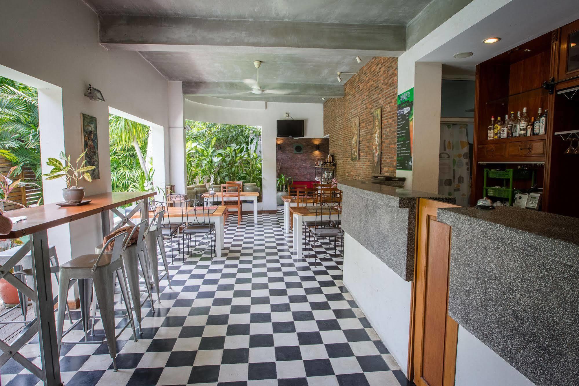 Casa Villa Independence Phnom Pen Exterior foto
