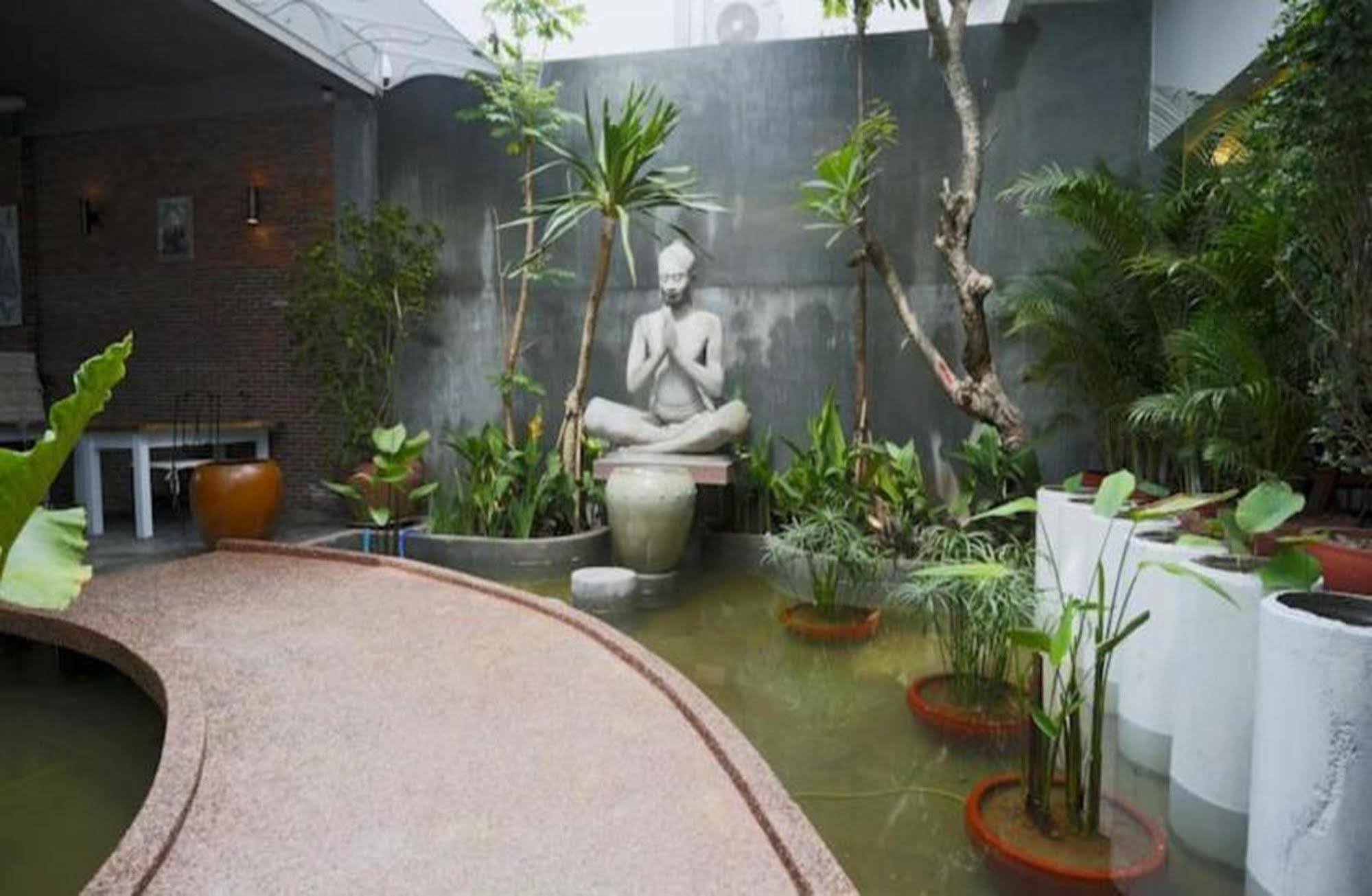Casa Villa Independence Phnom Pen Exterior foto